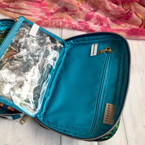 NWT Kestrel 3-piece Beauty Organizer/Travel Pouch - Picture 6 of 8